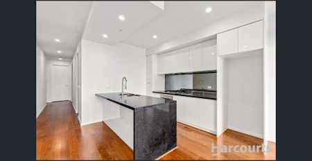 Modern Two-Bedroom Apartment - Photo 5