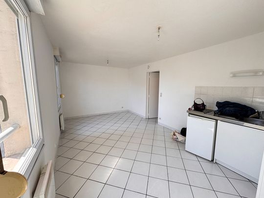 Location Appartement 2 pièces 29m² - Photo 1