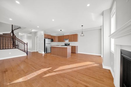 For Lease - 918 Kilbirnie Drive, Barrhaven, Ontario - Photo 3