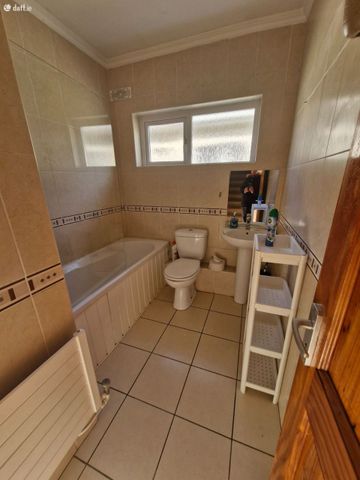 18 Cherryfield Park, Hartstown, Dublin 15 - Photo 2