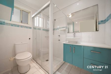 Modern Granny Flat with Undercover Parking - Photo 3