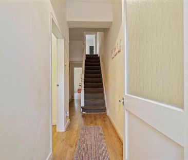 4 bedroom terraced house to rent - Photo 4
