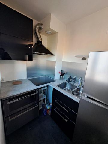 Location Appartement 1 pièce 24m² BORDEAUX 33800 - Photo 3