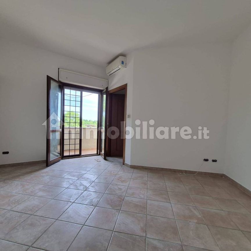 Bilocale via del Nibbio 37, Tor San Lorenzo - Nuova California, Ardea - Photo 1