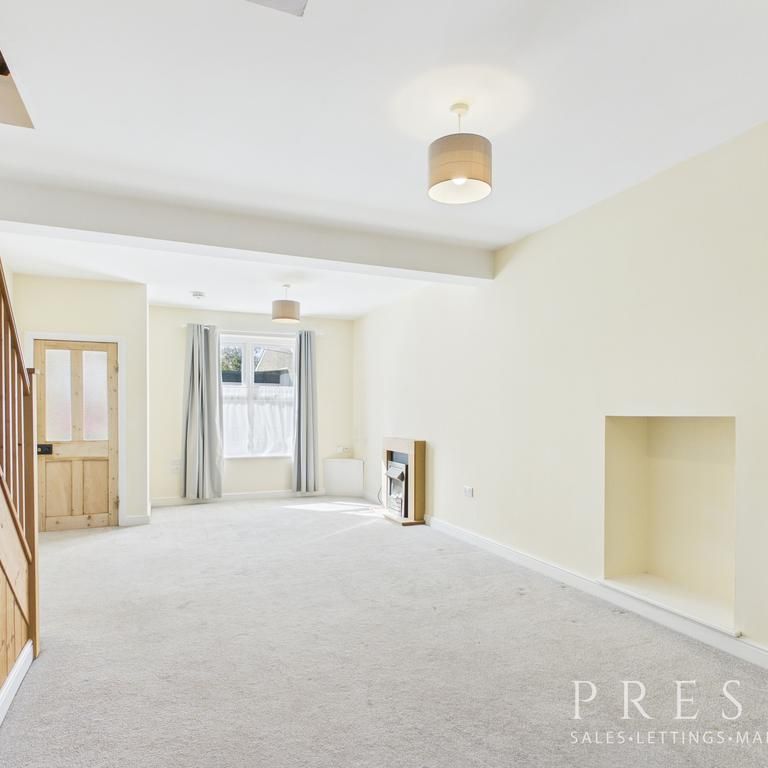 2 bedroom terraced house to rent - Photo 1