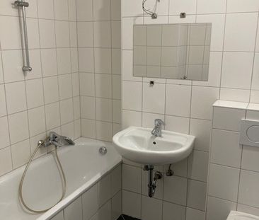 Schöne 2-Zimmer-Wohnung mit Balkon in Bad Homburg zu vermieten! - Photo 3