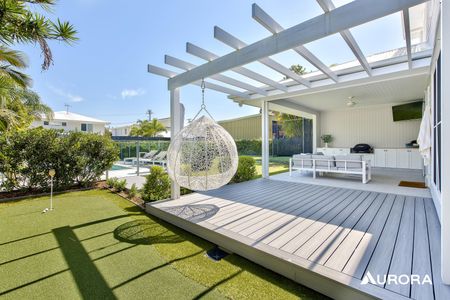 8 Eltham Street, Kedron QLD 4031 - House For Rent | Domain - Photo 2