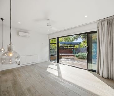 54 Maple Street, Blackburn VIC 3130 - House For Rent | Domain - Photo 3