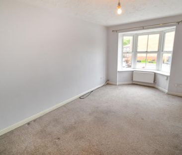 3 bedroom end of terrace house to rent - Photo 6