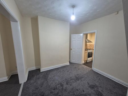 2 Bed Terraced House, Southgate Road, L13 - Photo 3