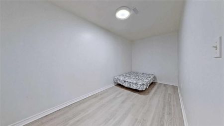 For Lease - 113 James Street Unit# 202, Hamilton, Ontario - Photo 2