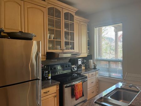 For Lease - 282 Keele Street Unit# Main, Toronto, Ontario - Photo 5