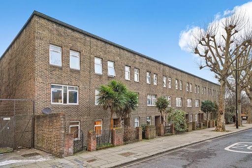Room 3S, 64A Chippenham Road, W9 - Photo 1