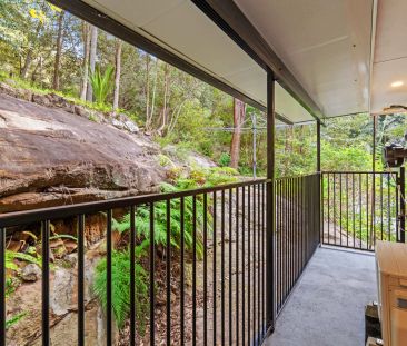 Spacious Family Home with Delightful Water Views - Photo 2
