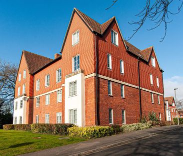 2 bedroom ground floor flat to rent - Photo 4