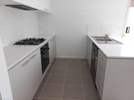 Ready To Move In! - Photo 5