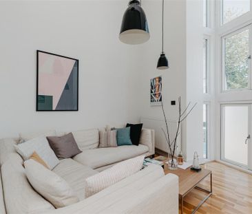 The Lamb, Totnes - Photo 1