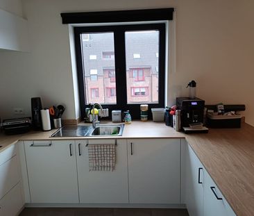 Appartement te huur - Photo 1