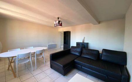 Appartement à louer 2 pièces • Castres - Photo 4