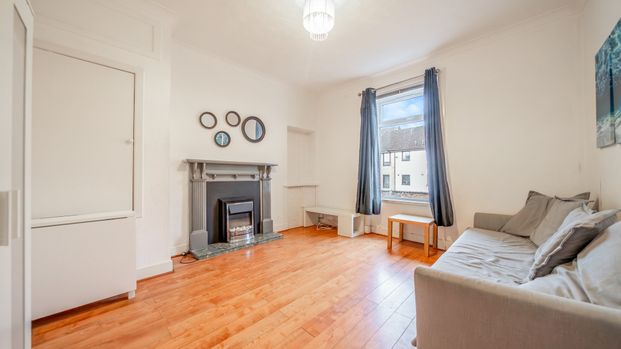 Charles Terrace - Photo 1