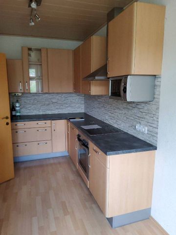 SANIERTE I 1 Zimmer Wohnung m. Balkon I Provisionsfrei I Zentrumsnähe - Photo 2