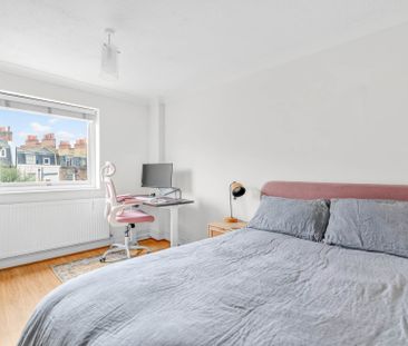 Price £2,850 pcm - Available 08/05/2026 - Unfurnished - Photo 4