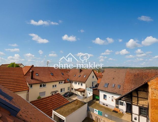 Sonnige Loggia, Wellness-Bad, Saniert | Sonnige Maisonette | Klimaanlage & Stellplatz - Foto 1