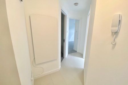 Oakwood Road - Photo 3