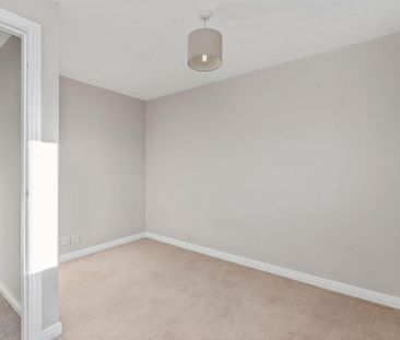 4 bedroom detached house to rent - Photo 5