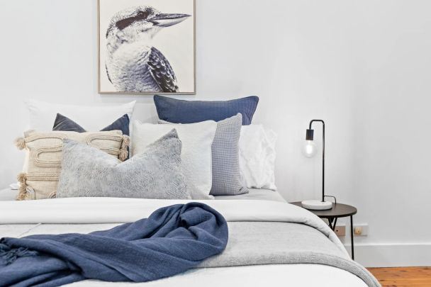 CHARMING HOME IN A PREMIUM SETTING - Photo 1