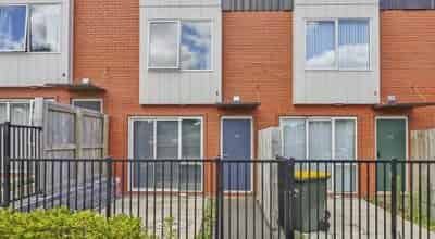 Modern 3 bdrm House in Favona - Ready to move in! - Photo 3