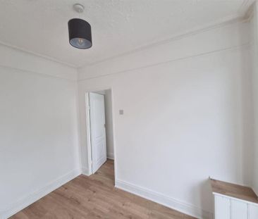 2 bedroom property to rent - Photo 2