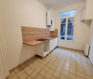 Location Appartement 2 pièces 38m² - Photo 3