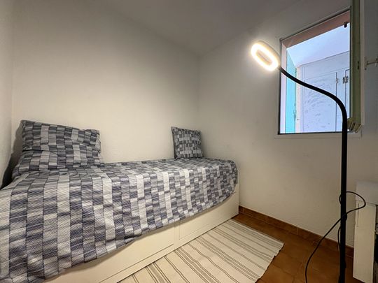 Appartement meublé à louer Sausset-les-Pins, 23m2, vue mer, place de stationnement, - Photo 1