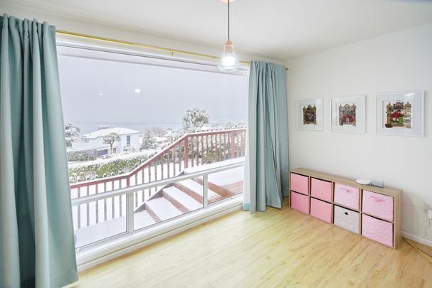 Views, Views and More Views! - Photo 1