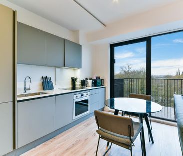 Studio to rent - Photo 5