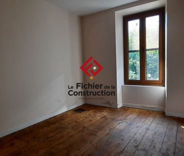 Location Maison 5 pièces 136m² ST ISMIER 38330 - Photo 2