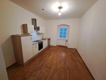 Gemütliche 2-Zimmer Wohnung mit kleiner Terrasse am Stadtplatz 16, - Foto 2