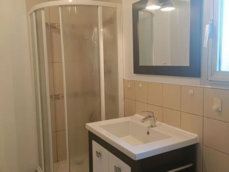 Location Appartement 1 pièces 27 m2 à Saint-Sébastien-sur-Loire - Photo 3