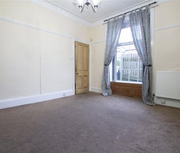 2 bedroom end of terrace house to rent - Photo 1
