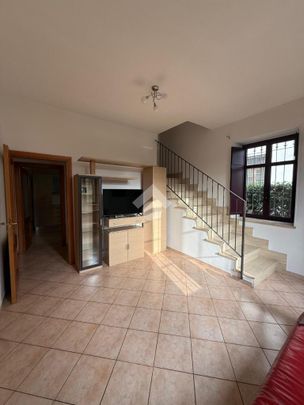 Porzione di quadrifamiliare in affitto - Foto 1