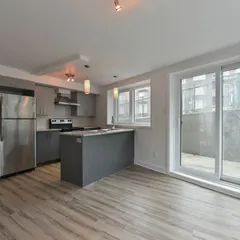 2 rooms apartment of 73m² in Montreal - Photo 2