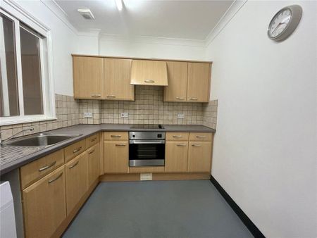 1 bedroom apartment to rent - Photo 5