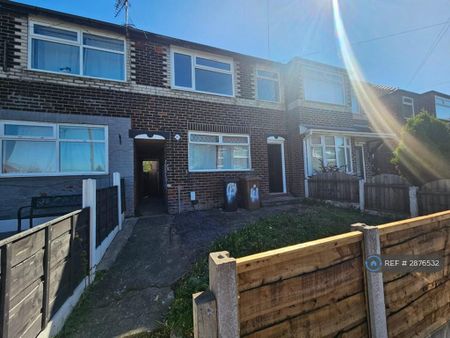 3 bedroom terraced house to rent - Photo 3