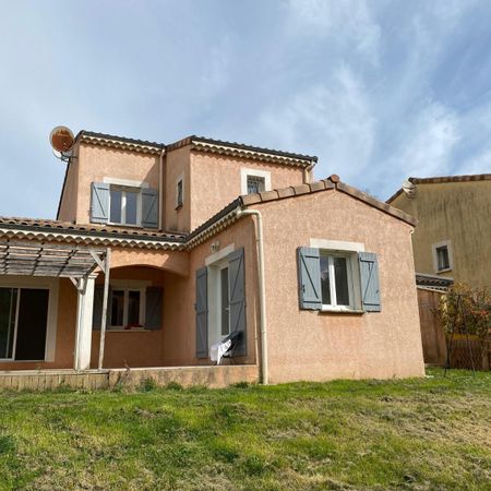 Location Maison 5 pièces 108m² VILLENEUVE DE BERG 07170 - Photo 4