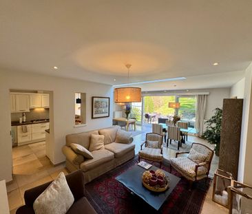 Gerenoveerde gezinswoning met tuin – 6 slaapkamers – 250 m² - Photo 3