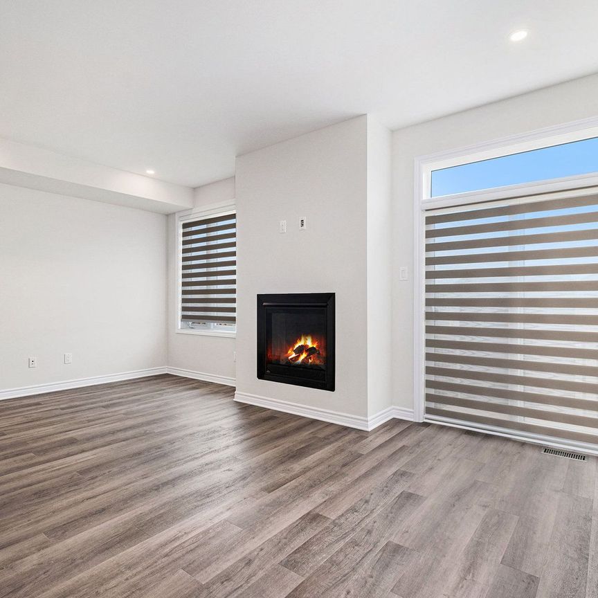 For Lease - 88 Richelieu Street, Russell, Ontario - Photo 1