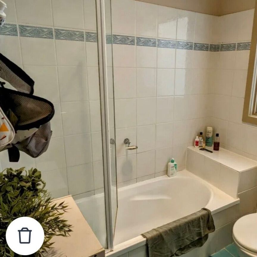 Hampton East - Photo 1