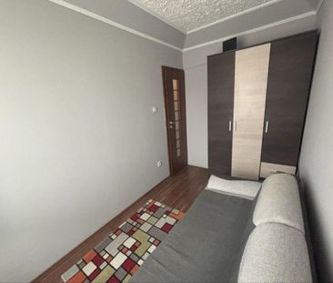 Kiadó felújított panel lakás - Tiszaújváros - Photo 1