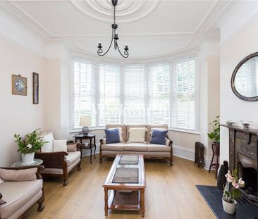 3 bedroom end of terrace house to rent - Photo 5